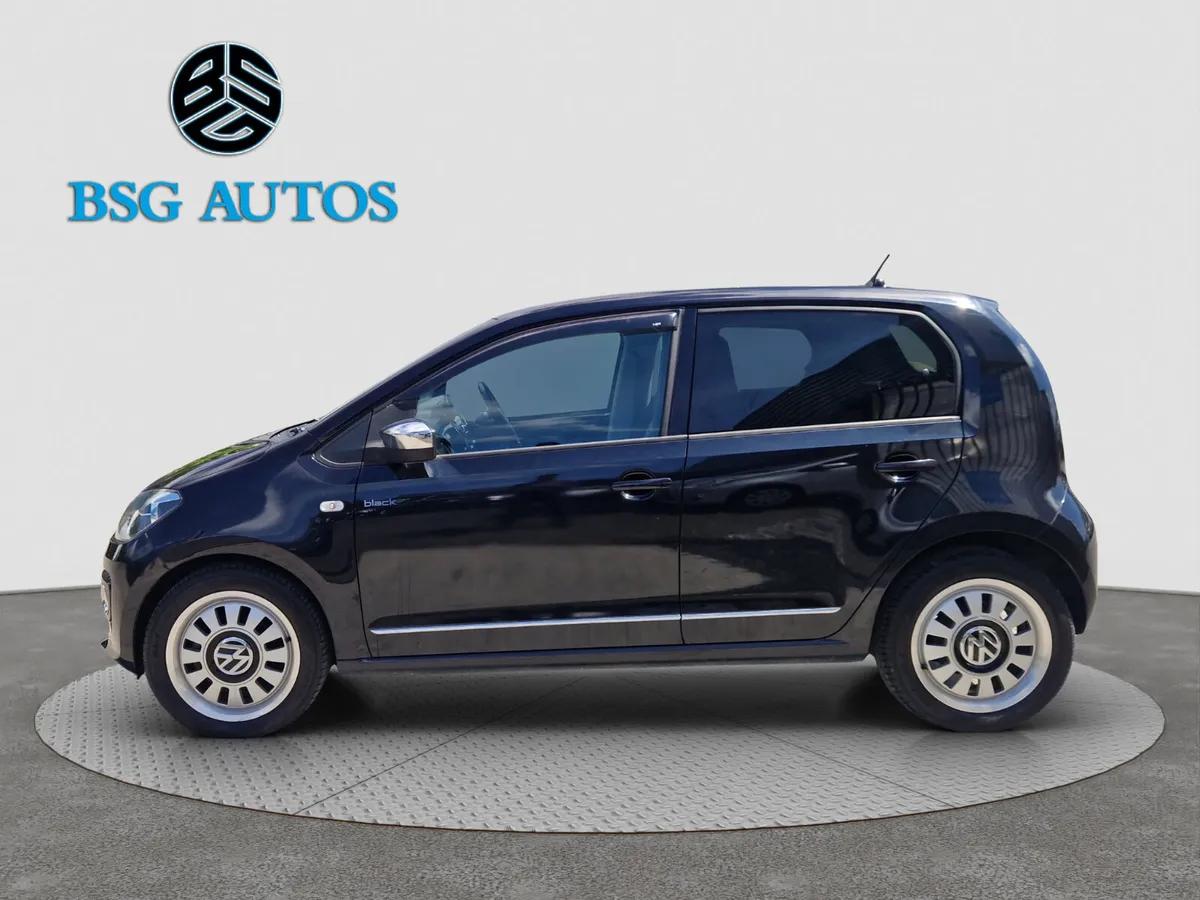 2014 VOLKSWAGEN UP 1.0 PETROL AUTOMATIC - Image 3