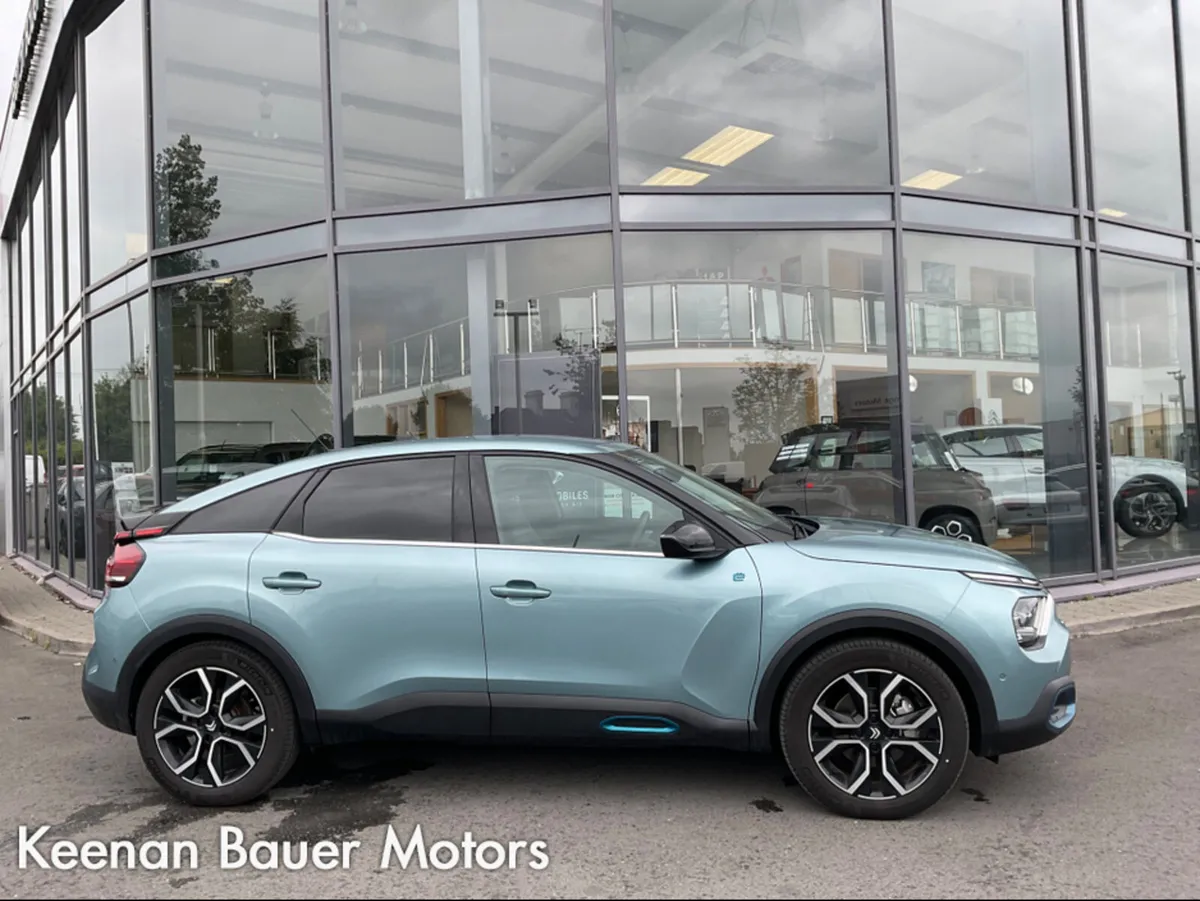 Citroen C4 EFLAIR PACK 50KWH 136BHP MY2 - Image 3