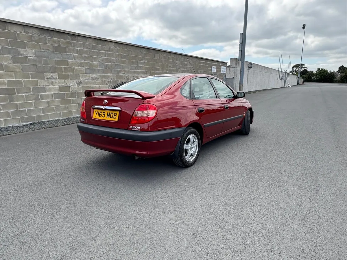 Toyota Avensis 1.8 VERMONT 52K LIKE NEW - Image 3