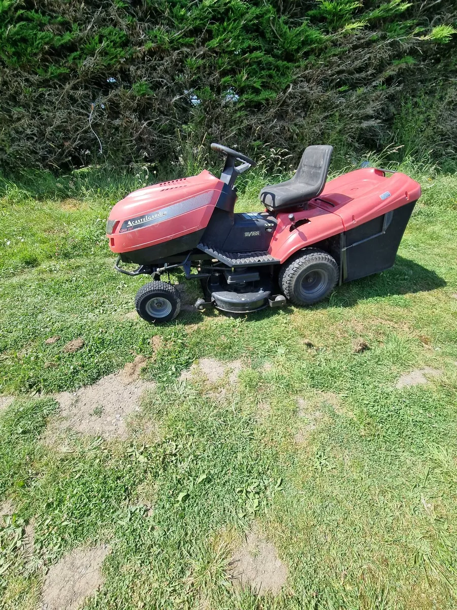 For sale castle garden ride on mower - Image 1