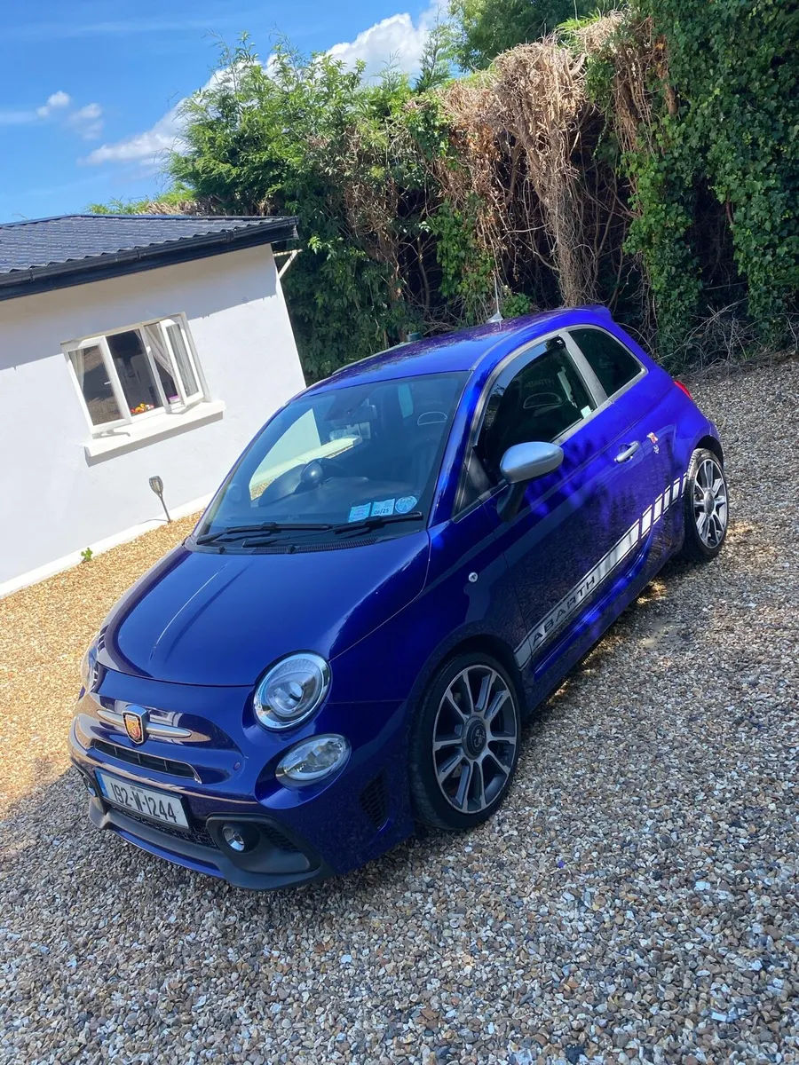 Abarth 595 turismo - Image 2