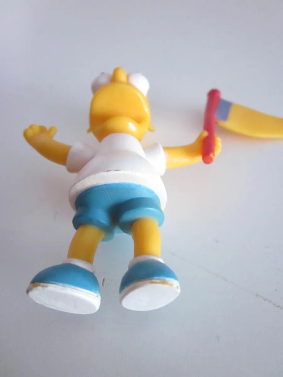 Bart Simpson Waving Flag Figure 2009 - Image 2