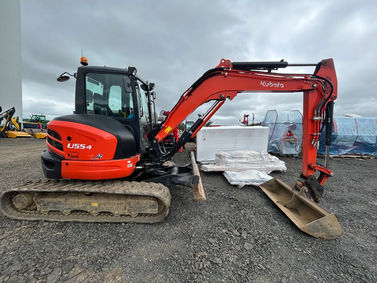 2015 Kubota U55-4 hi spec Digger - Image 1