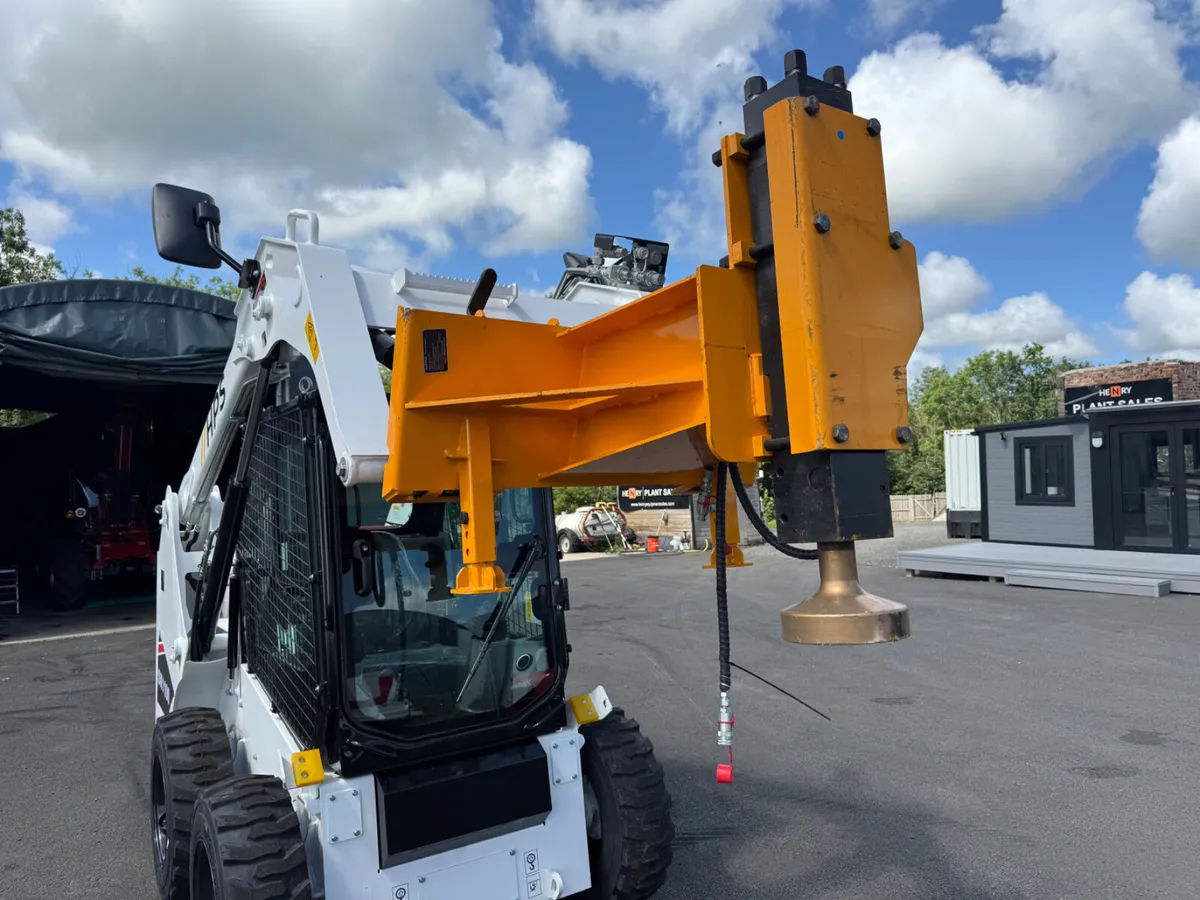 New Post Driver /Pile Driver - Image 1