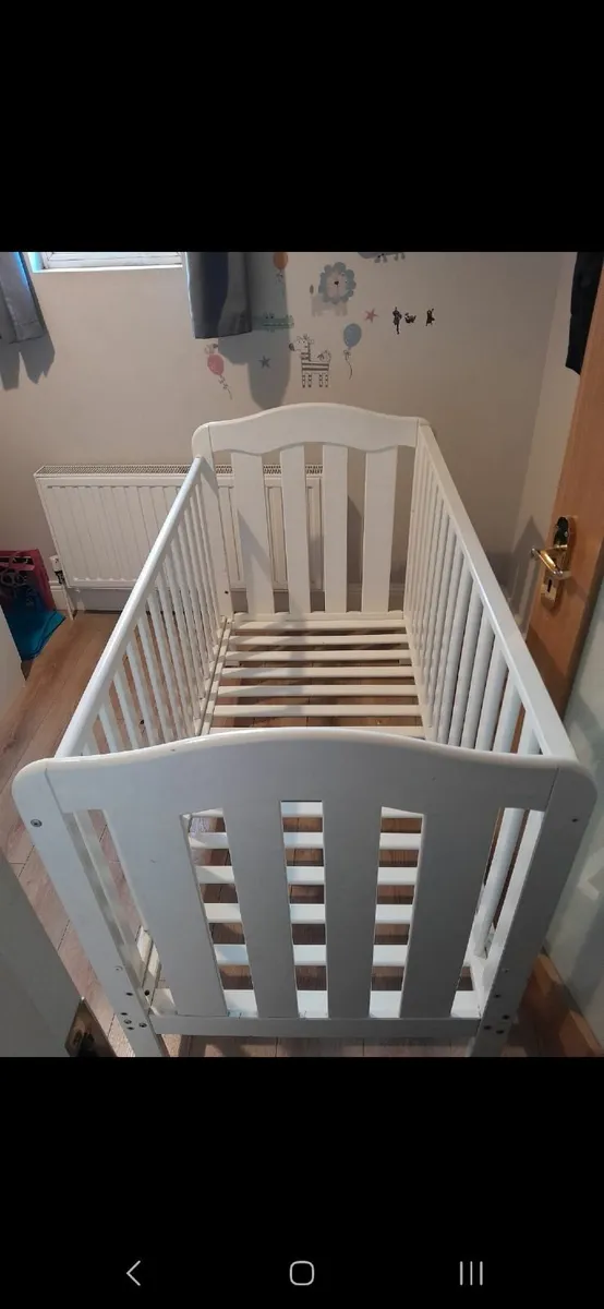 Mama's & Papa's Cot beds - Image 1