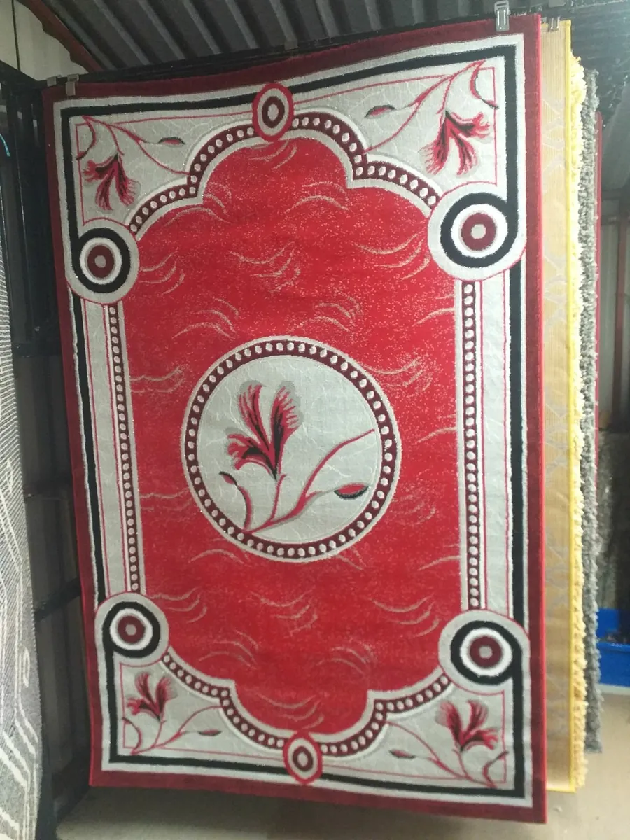 Beautiful Stylish new rugs only €90 - Image 1