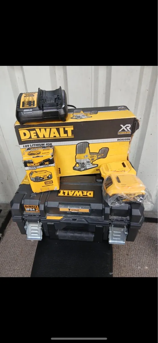 Dewalt