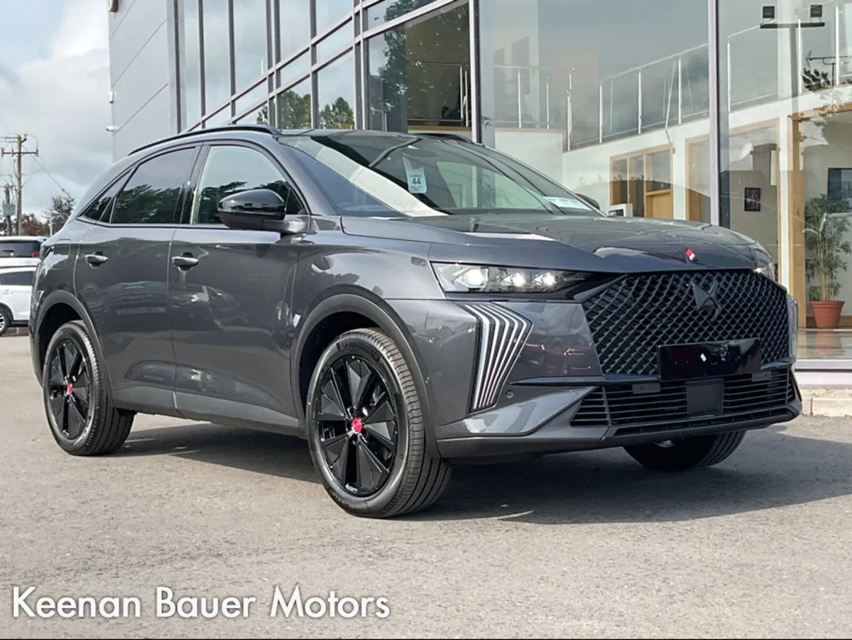 DS Automobiles DS 7 Performance line plus - Image 2