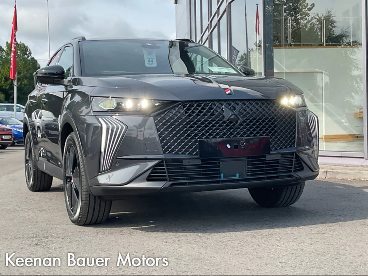 DS Automobiles DS 7 Performance line plus - Image 3