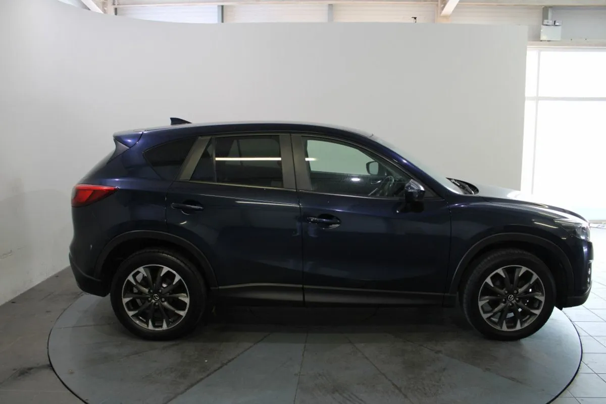 Mazda CX-5 2.2d 150PS Executive Navi 2WD - Image 2
