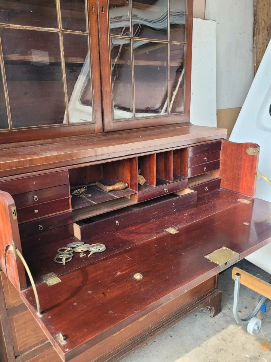 Antique mahogany  glass bookcase/writing desk - Image 4