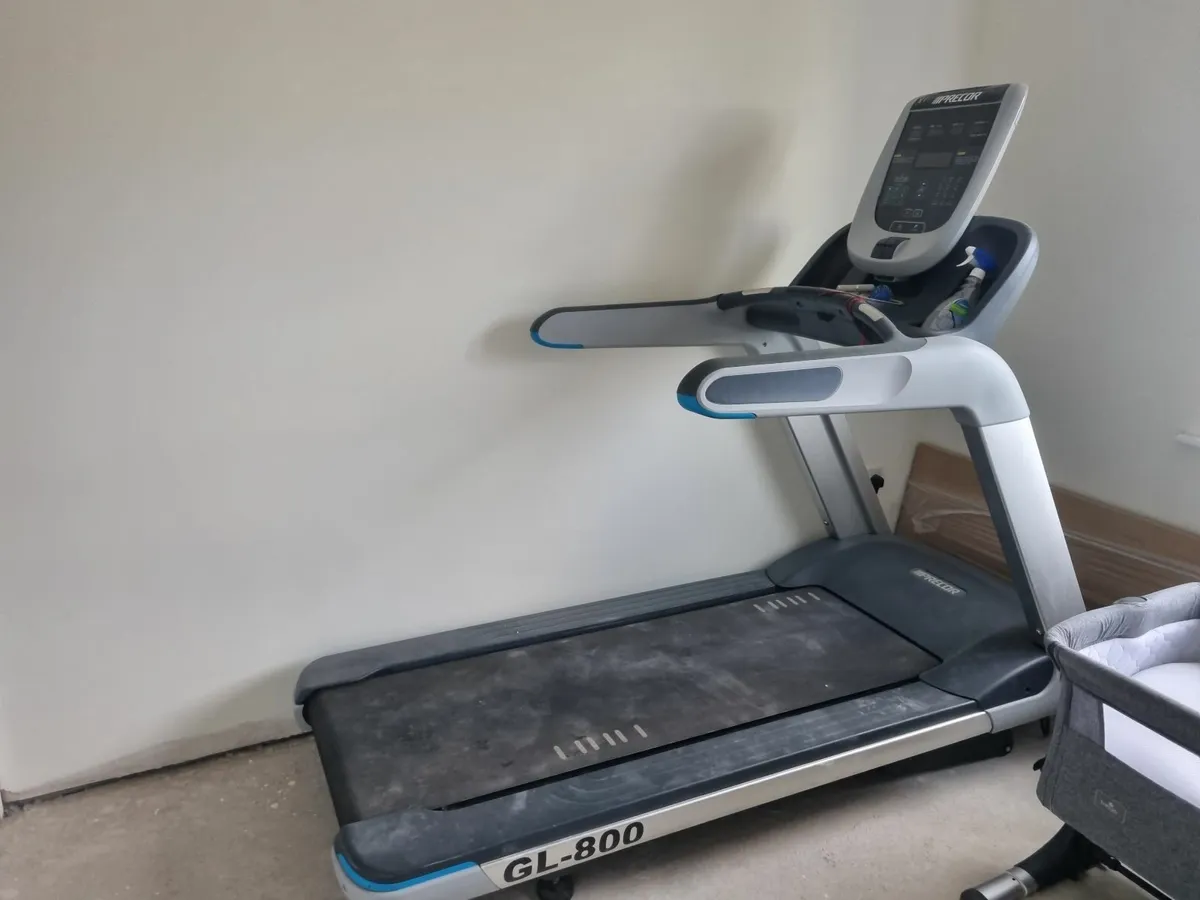 Treadmill - Image 2