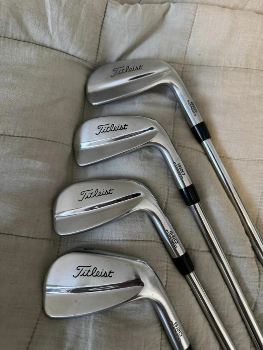 Titleist 620 MB Irons 4-PW Stiff Project x - Image 4