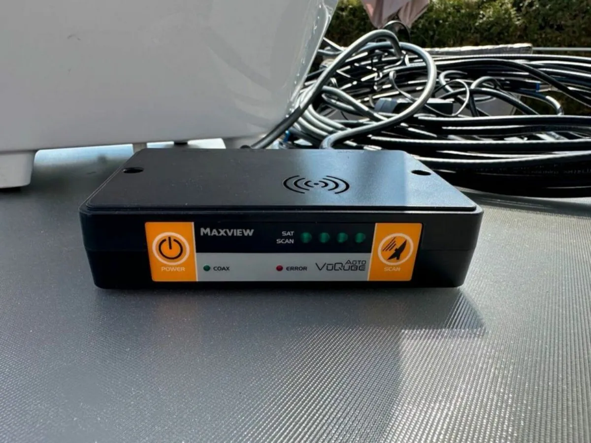Maxview VuQube Auto Portable Satellite Dish - Image 3