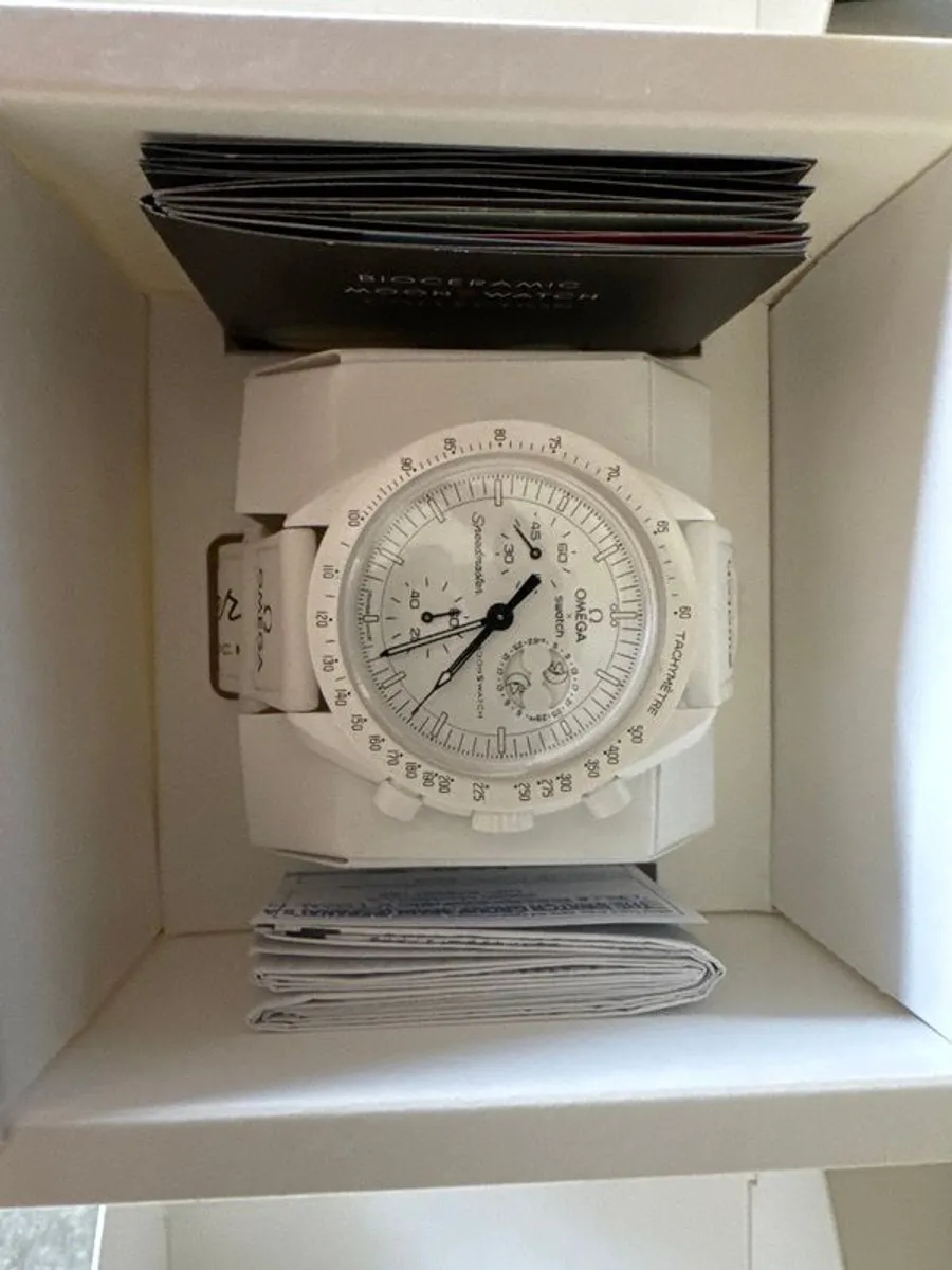 Watch - Image 3
