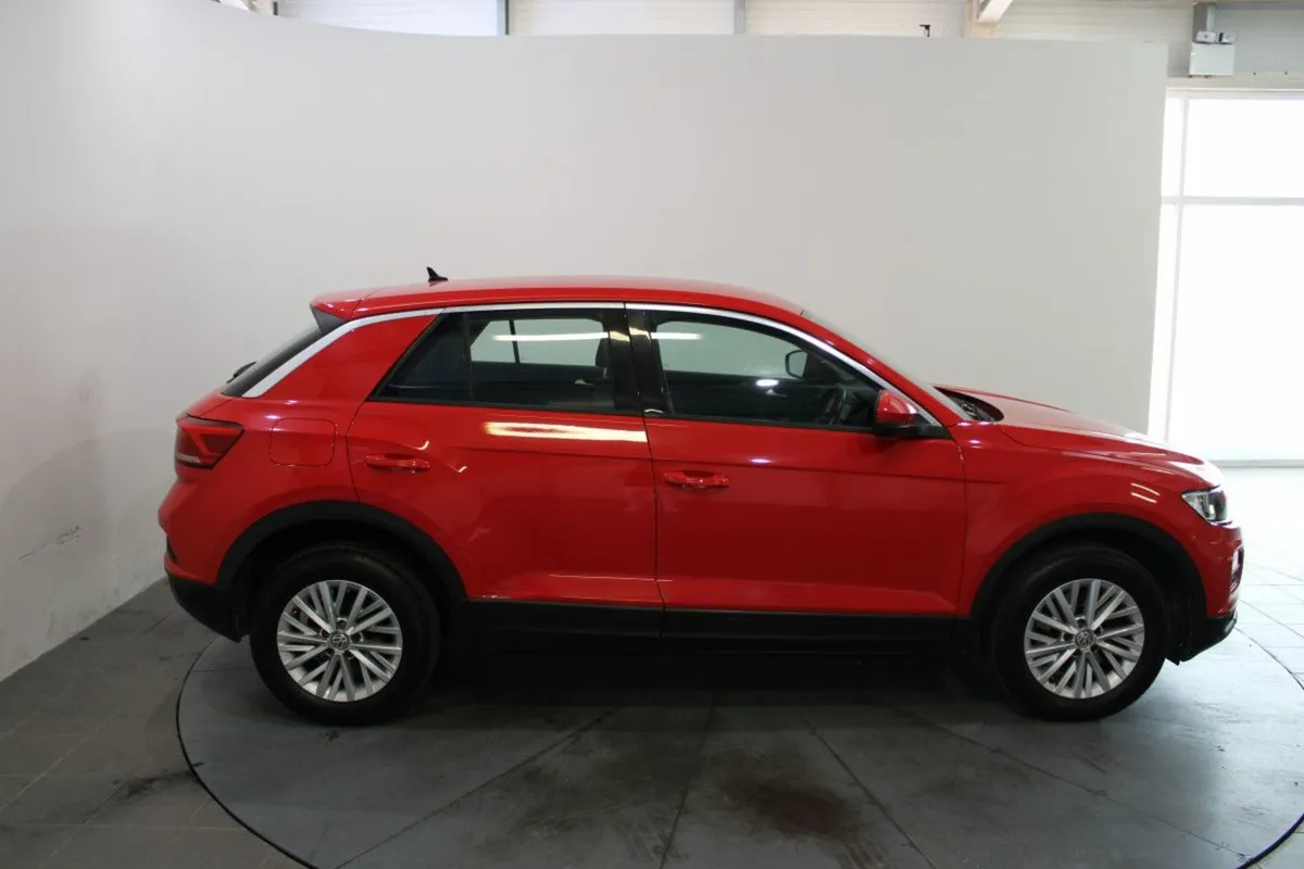 Volkswagen T-Roc 1.0 TSI 115bhp T-roc - Image 4