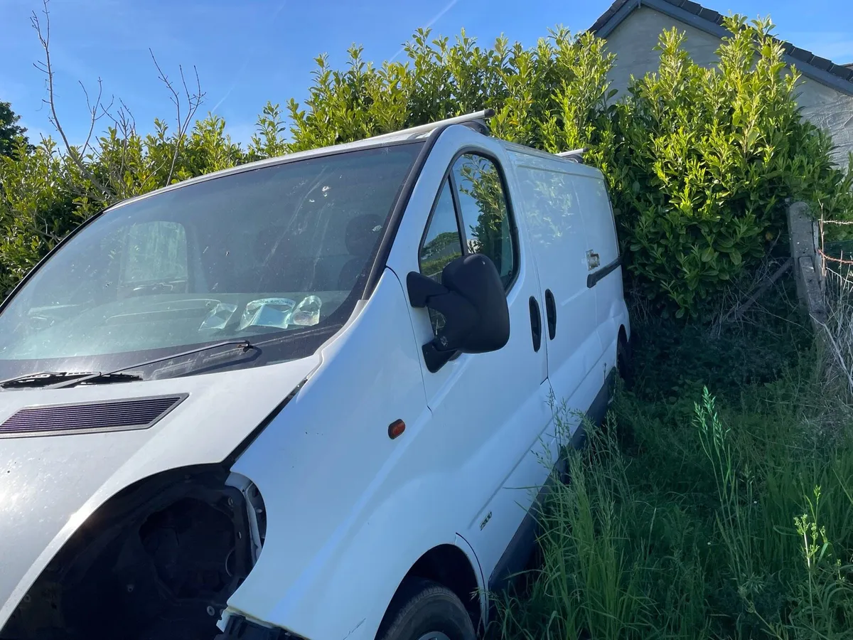 Opel vivaro parts - Image 2