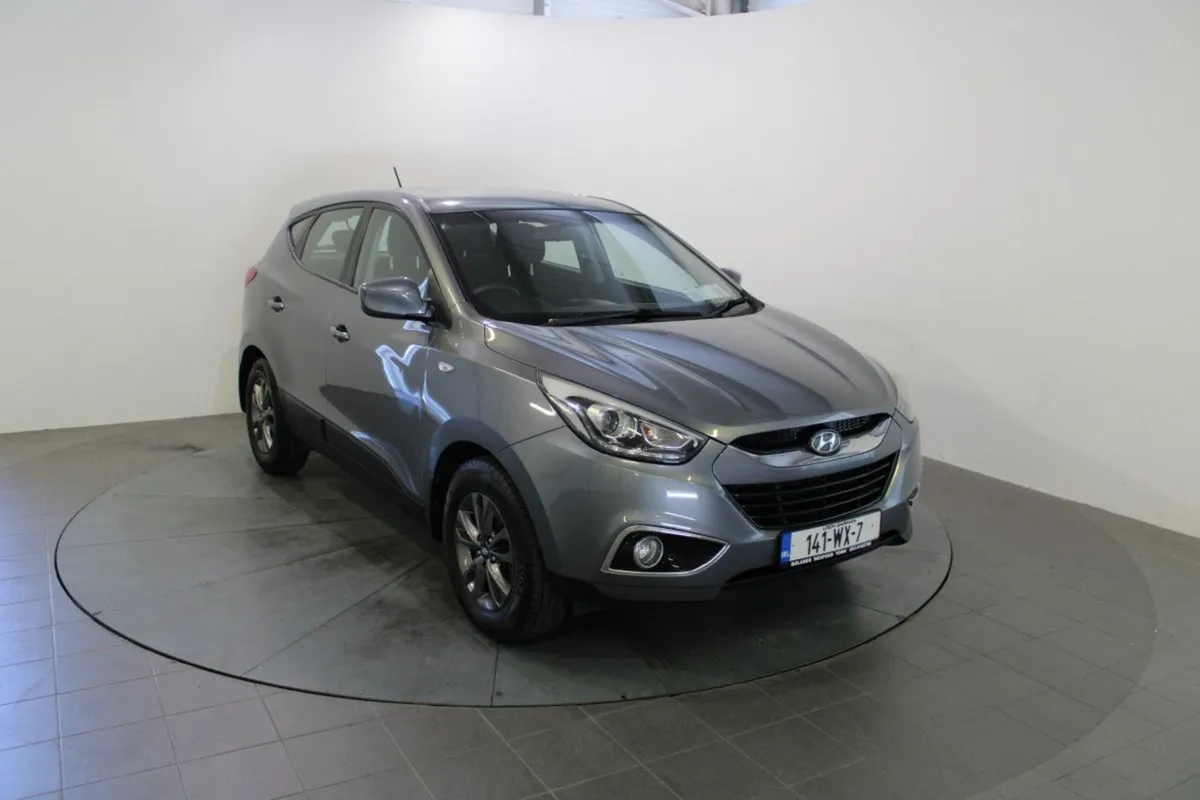 Hyundai ix35 1.7 Diesel Celebration LE 2WD 115hp - Image 1