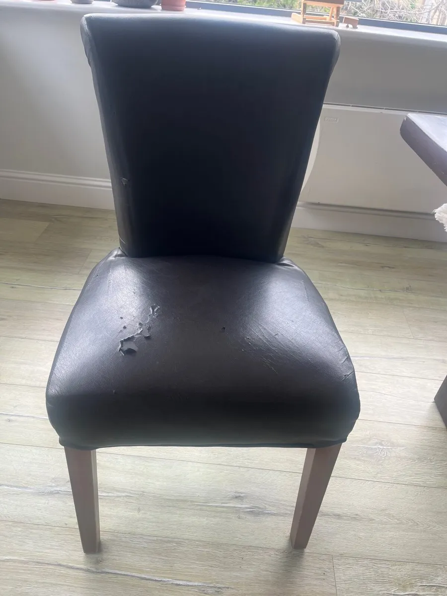 Dining chairs - Image 1