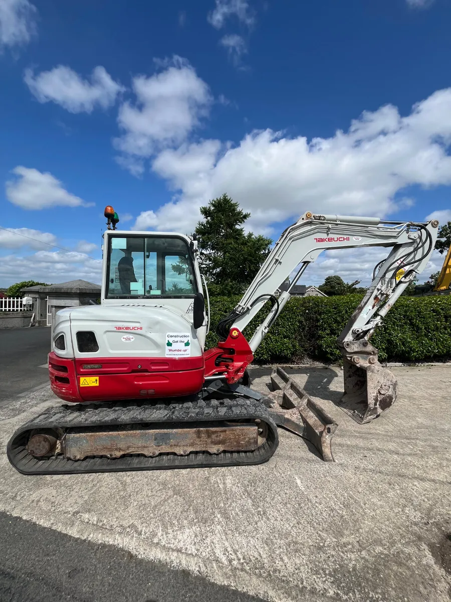 Takeuchi TB 206 - Image 1