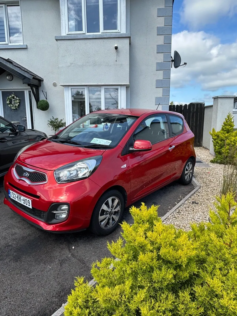 Kia picanto 2013 low mileage - Image 1