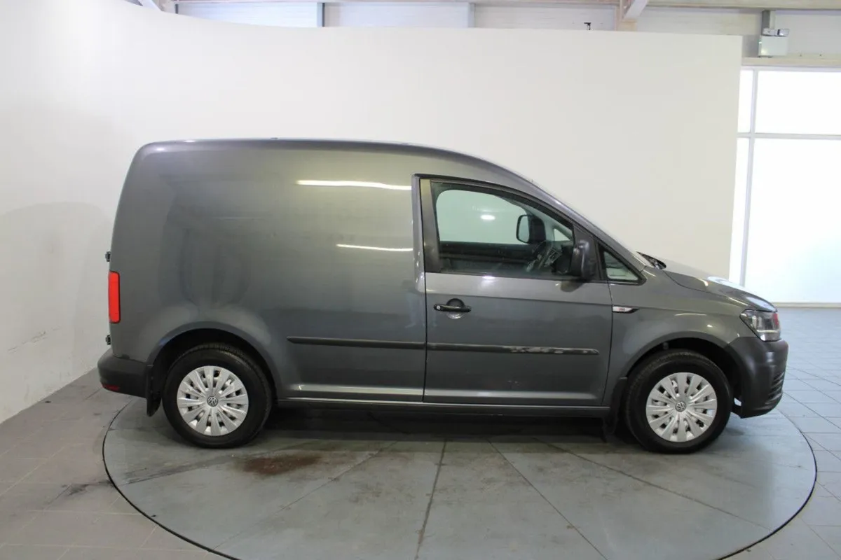 Volkswagen Caddy Caddy PV TDI 75bhp M5F 5DR - Image 2