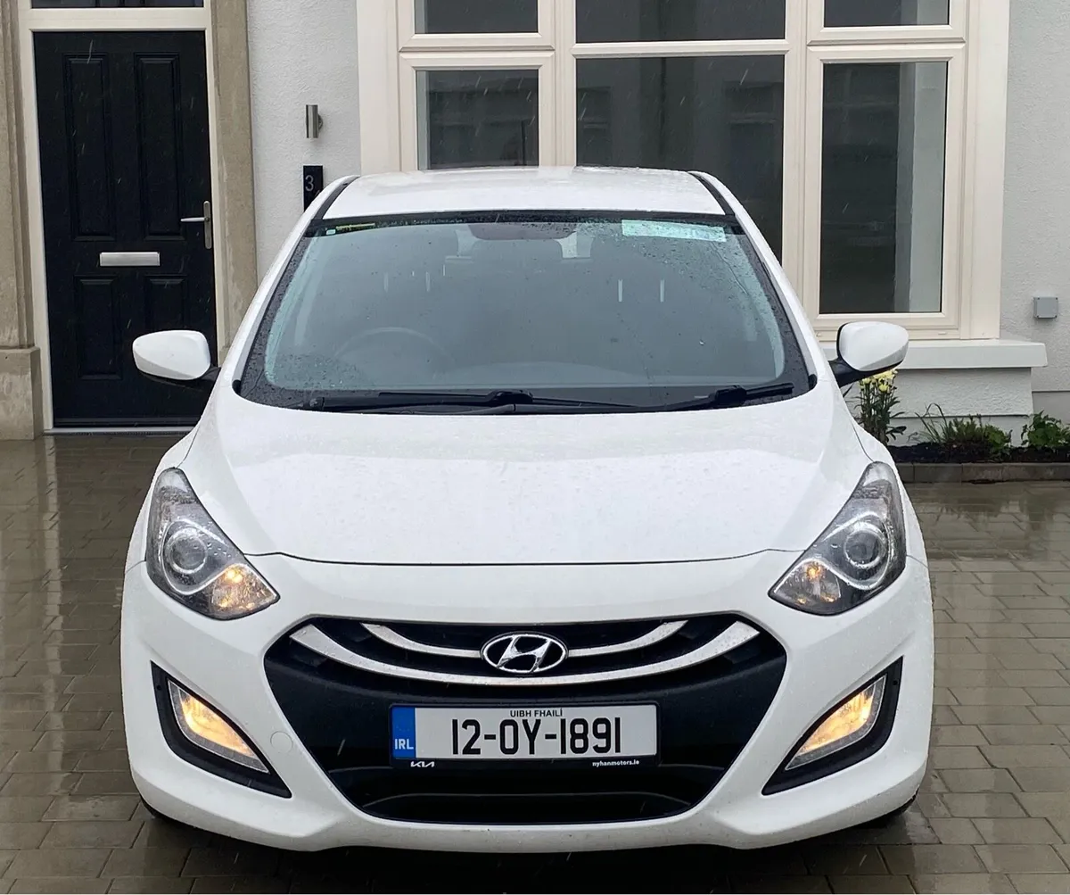 HYUNDAI I30 - Image 2