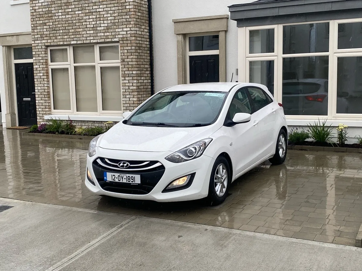 HYUNDAI I30 - Image 3