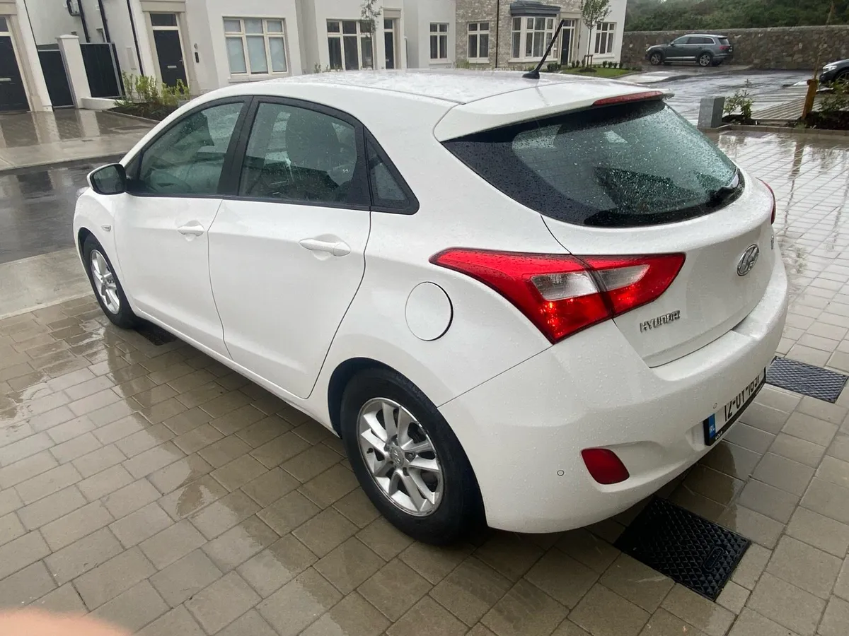 HYUNDAI I30 - Image 4