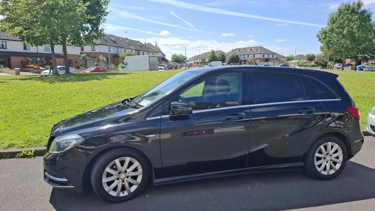 Mercedes Benz B Class 2012 - Image 1