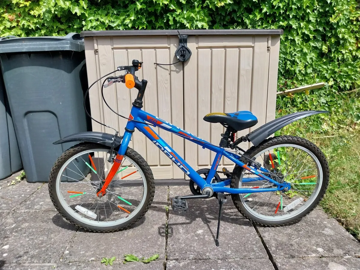 Kids bike - Image 1