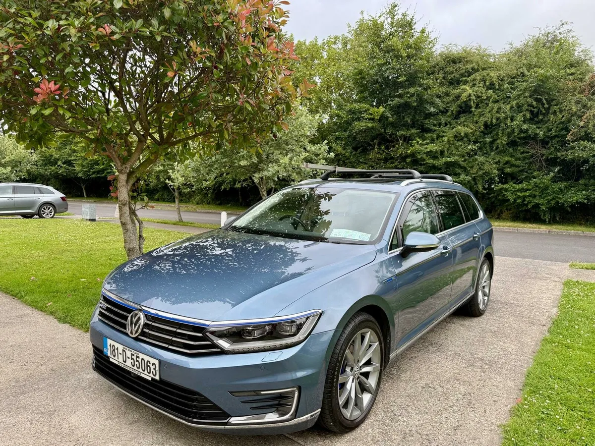 2018 VW Passat GTE Advance  Estate - Image 1