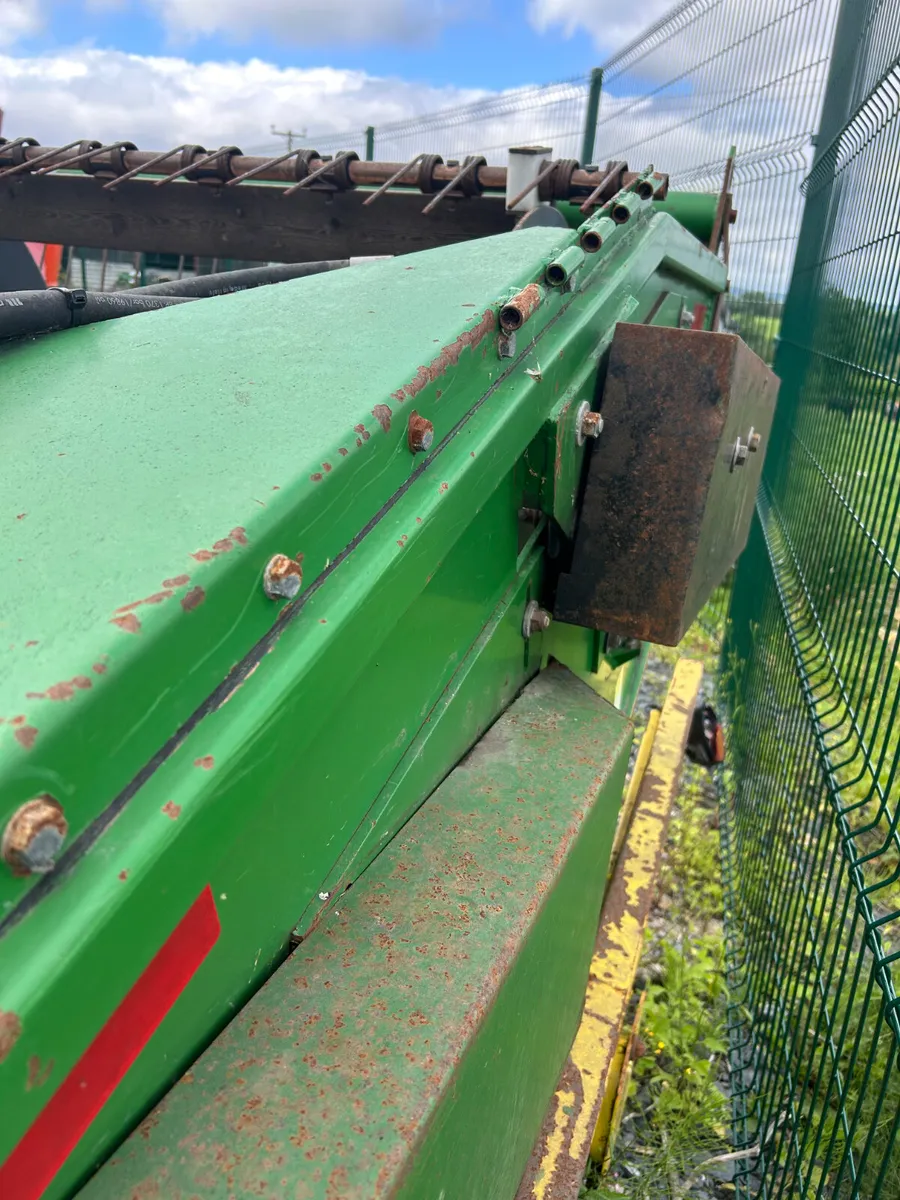 Champion whole crop header to suit John Deere - Image 3