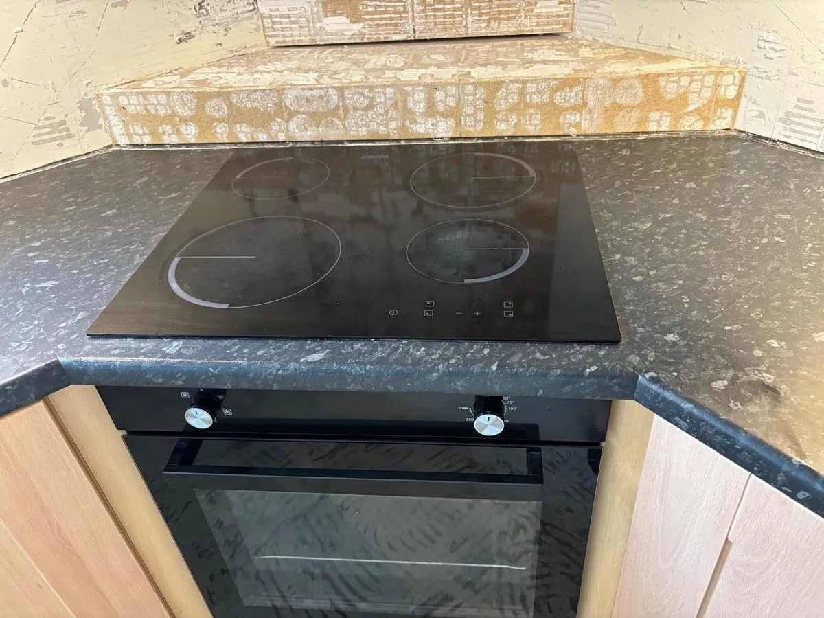 Kitchen - Image 4