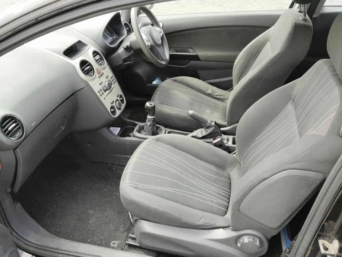 Opel Corsa 2007  800 euro - Image 2