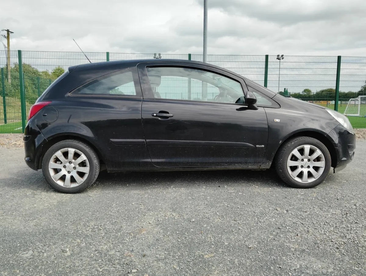Opel Corsa 2007  800 euro - Image 3