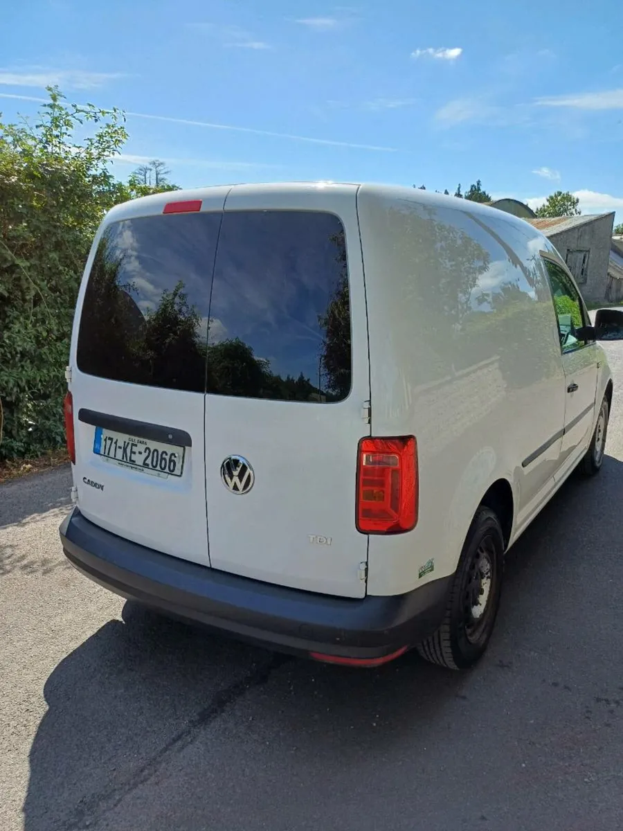 VOLKSWAGEN CADDY 2017 - Image 4