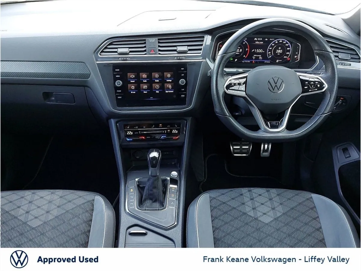 Volkswagen Tiguan Allspace R-line Auto 2.0 TDI 15 - Image 2