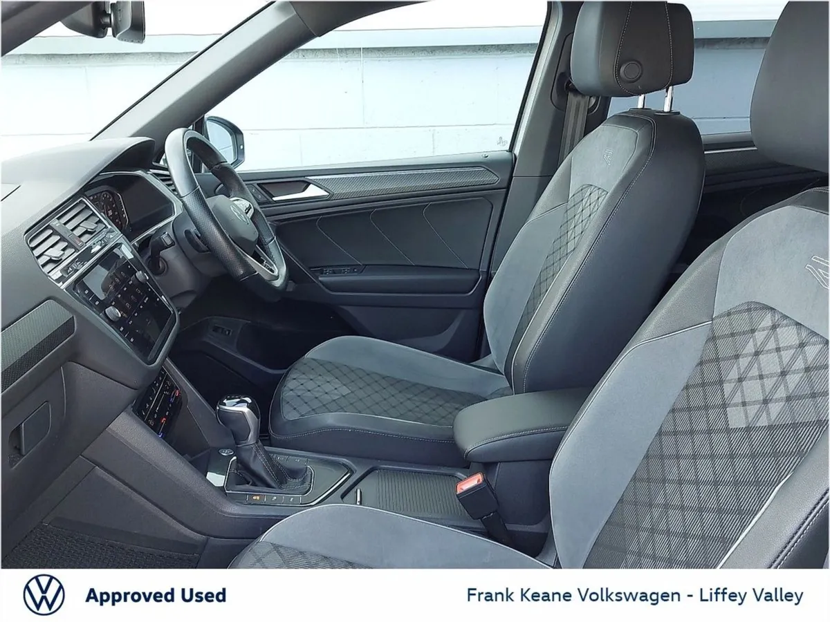 Volkswagen Tiguan Allspace R-line Auto 2.0 TDI 15 - Image 4