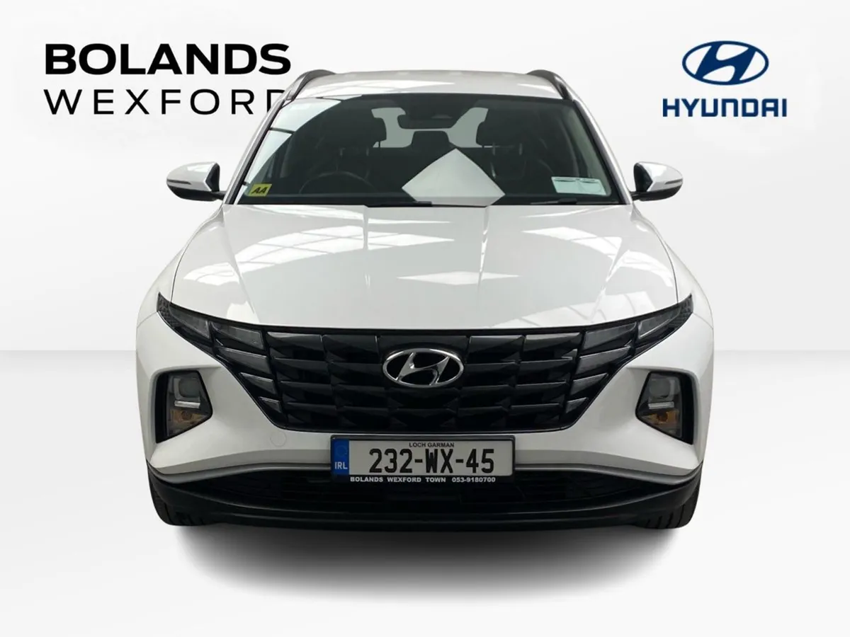 Hyundai Tucson 2WD Executive HEV Auto - Image 3