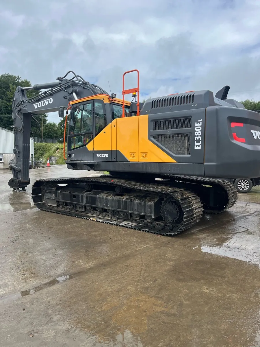 Volvo EC380EL - Image 1