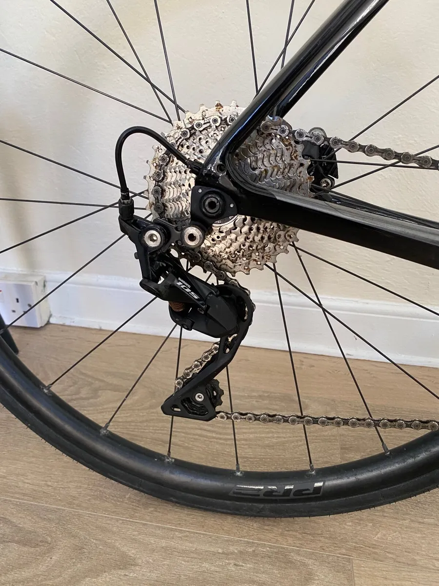 2022 Giant Defy advance 2 - Image 4