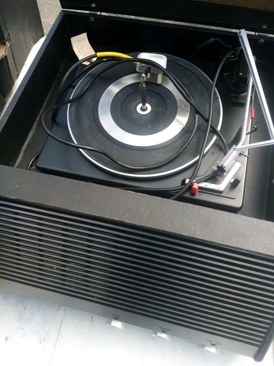 Bush record player - Image 4