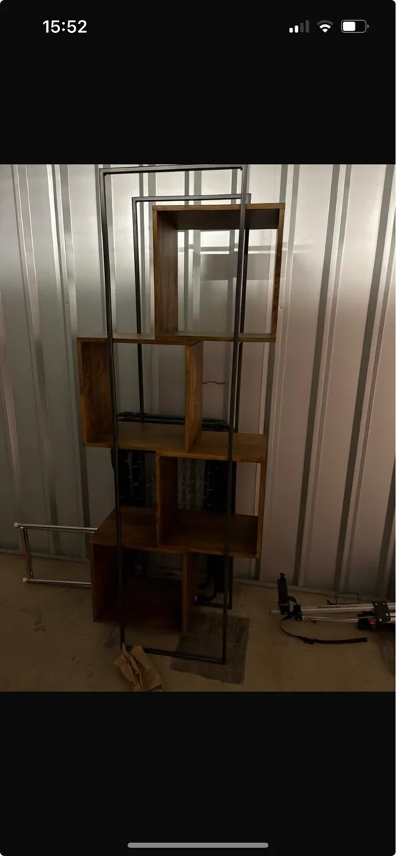 Wooden cabinet/bookshelves