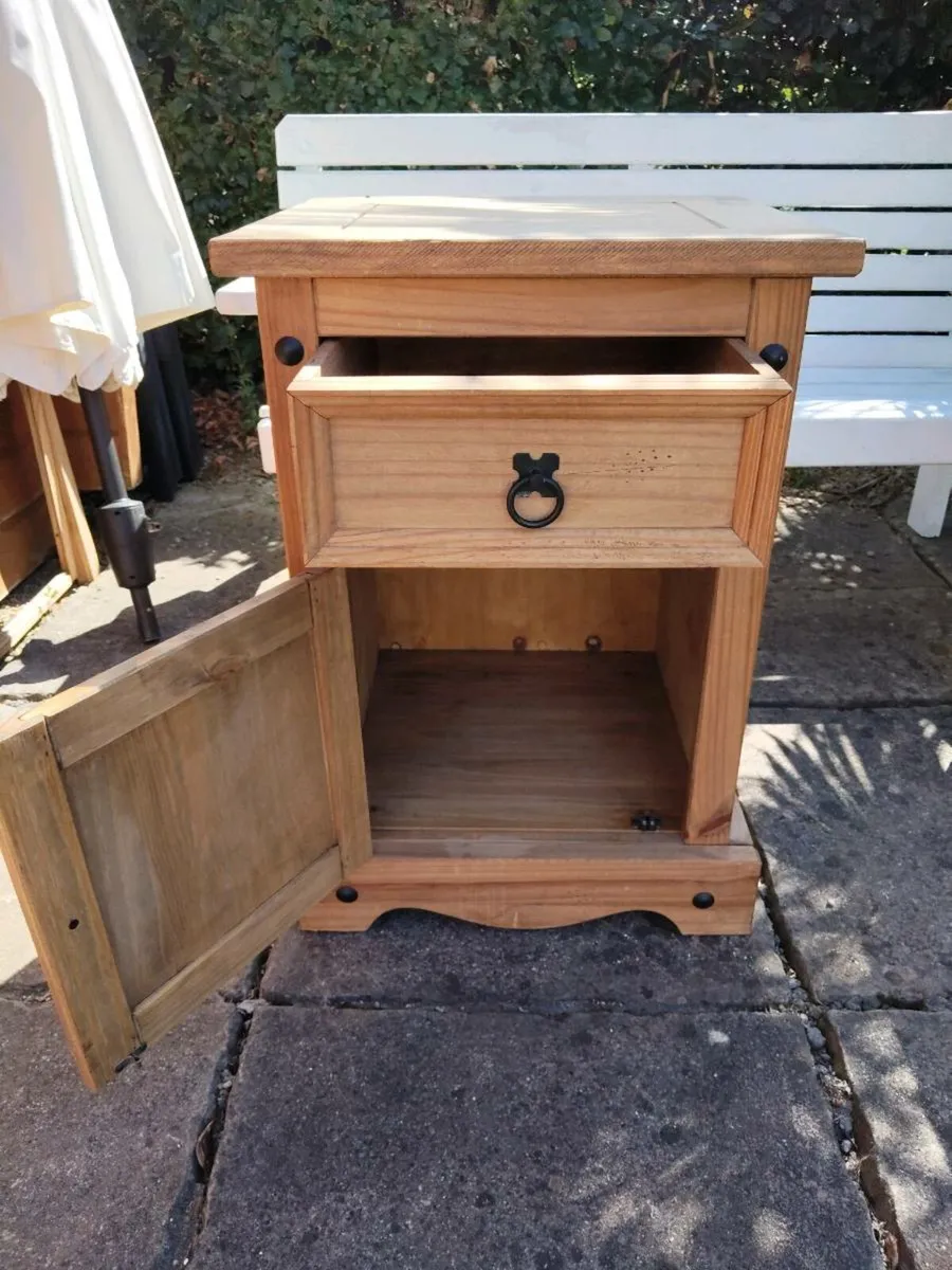 Mexican Pine Locker - Image 3