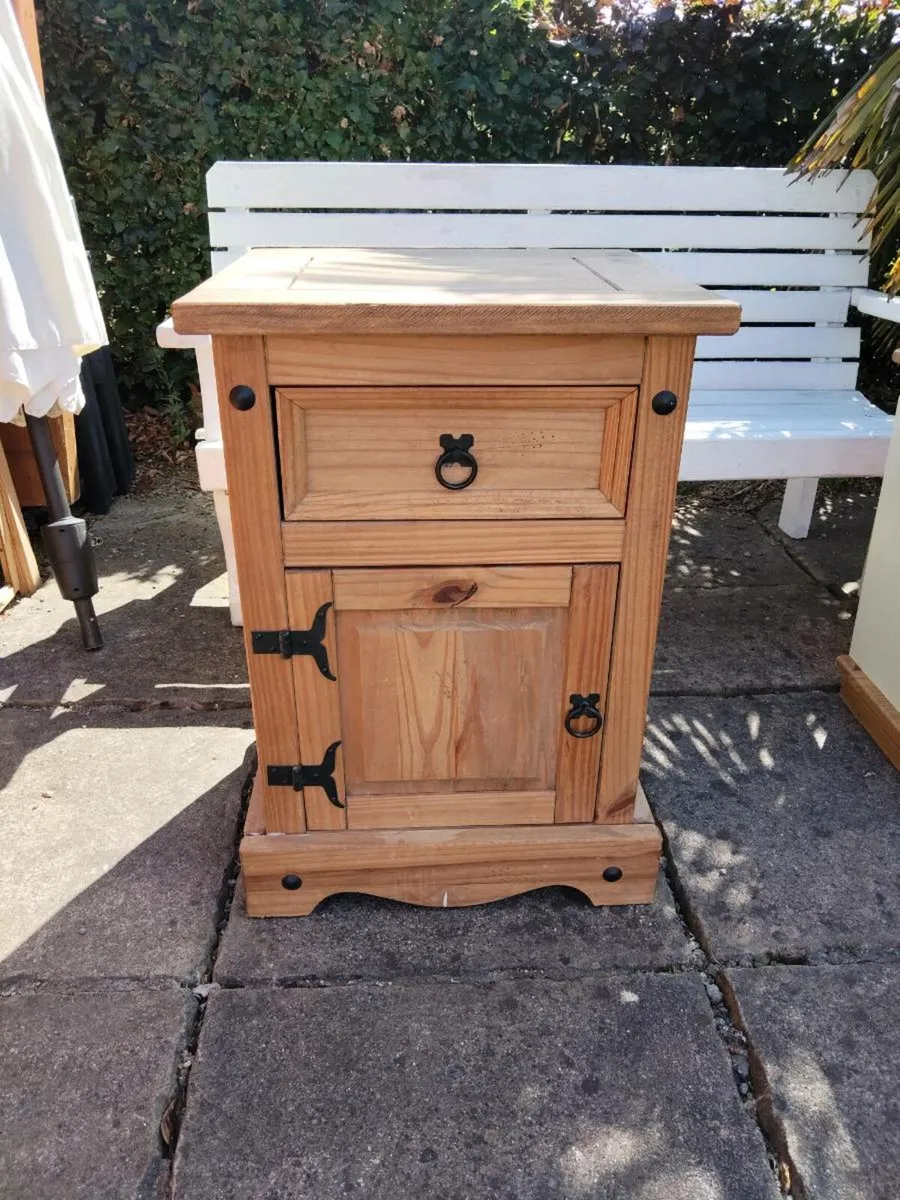 Mexican Pine Locker - Image 4