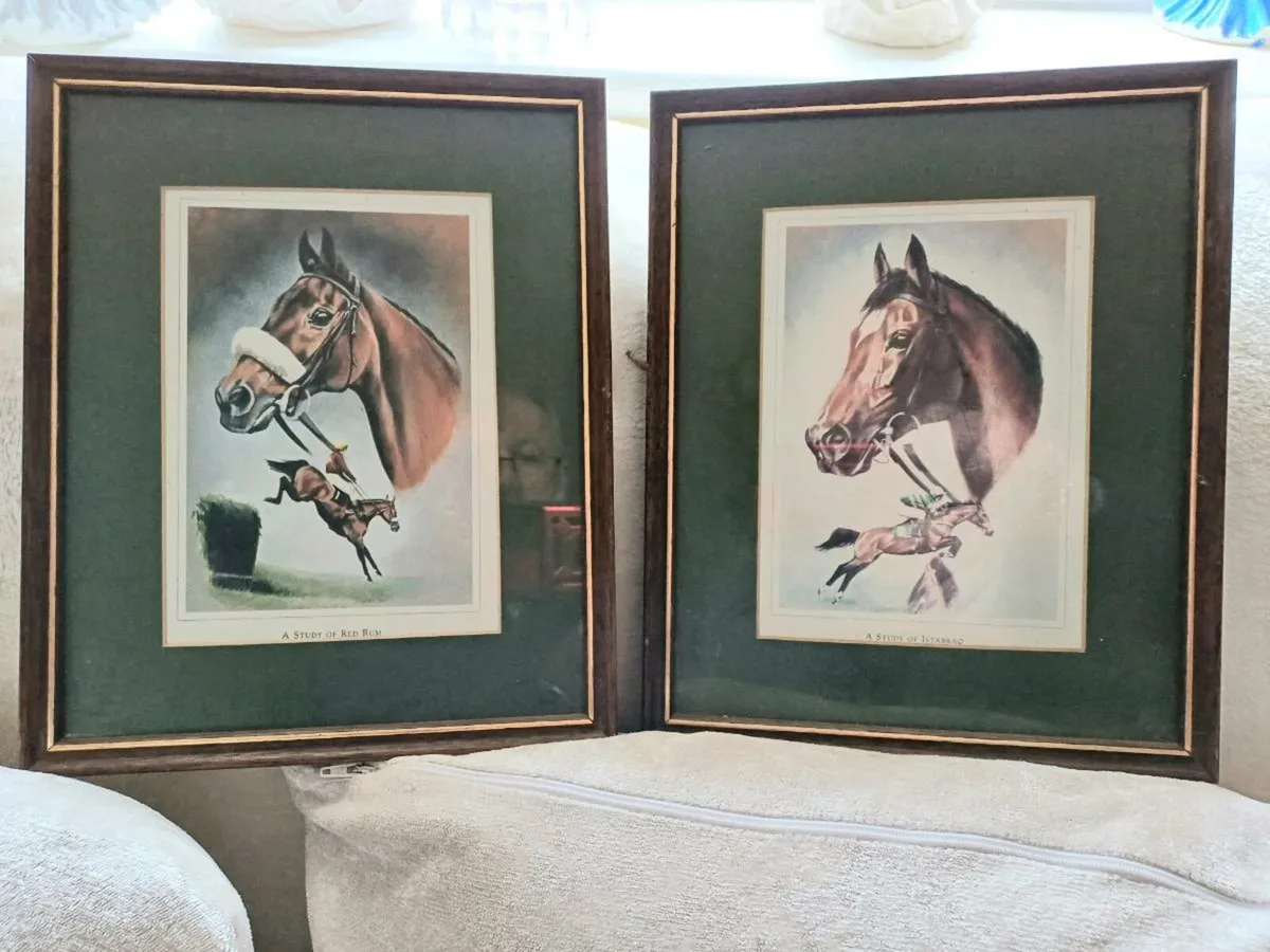 Vintage Horse Racing Pictures - Image 1