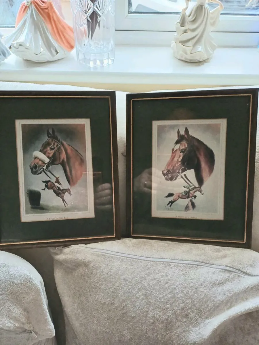 Vintage Horse Racing Pictures - Image 2