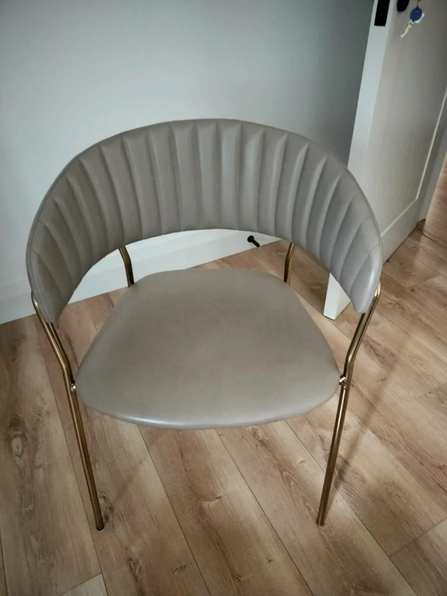 Chair - Image 2