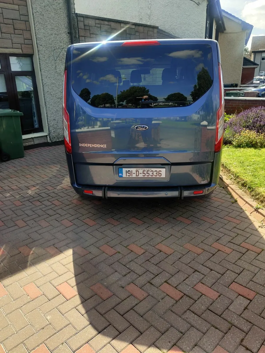 Ford Tourneo Custom 2019 - Image 4